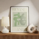 affiche abstraite avec formes vertes et texte giovane anima typographie stylisee meuble.webp