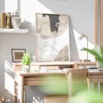 affiche abstraite beige et blanc avec des formes organiques et des lignes noires bureau.webp