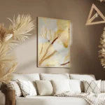 affiche abstraite de fleurs jaunes et blanches aux contours dores et marron sur salon.webp