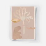 affiche abstraite dune fleur rose aux petales textures et formes organiques sur .webp