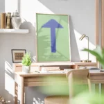 affiche abstraite dune lampe de table futuriste bleue sur fond vert style dani k bureau.webp