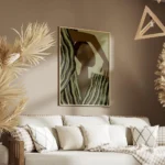 affiche abstraite dune silhouette aux tons terreux et dun tissu raye vert olive salon.webp