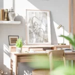 affiche abstraite gris beige avec des lignes noires et blanches evoquant une fig bureau.webp