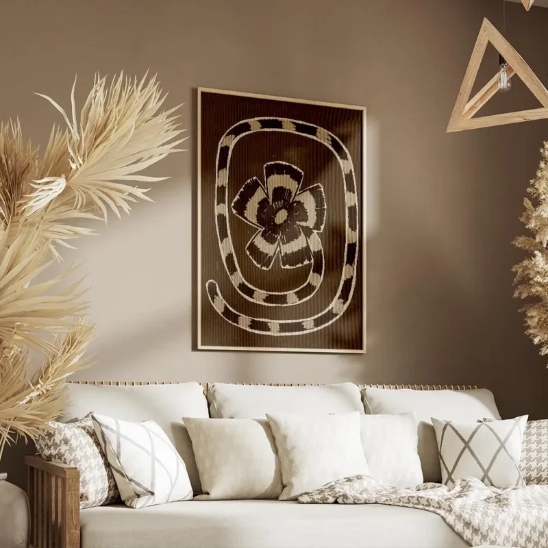 affiche abstraite marron avec un motif floral stylise et une spirale rayee beige salon.webp