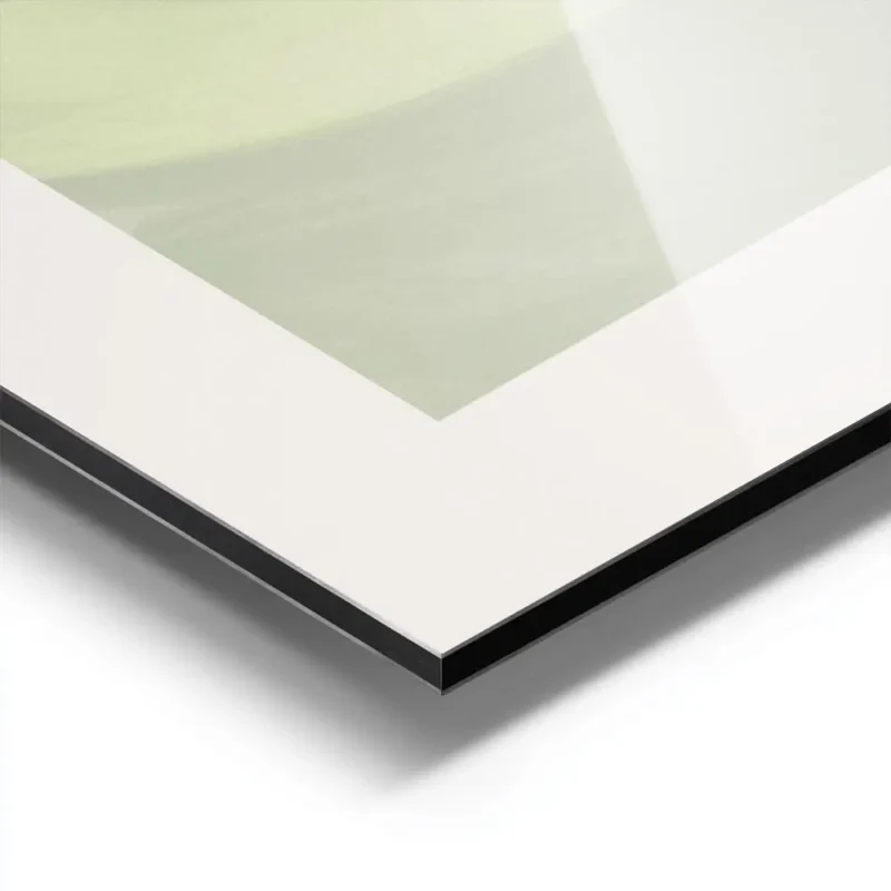 affiche abstraite aux tons verts apaisants motifs geometriques et coups de pince aluminium.webp