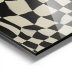 affiche abstraite avec des carreaux noirs et blancs ondules creant un motif dami aluminium.webp