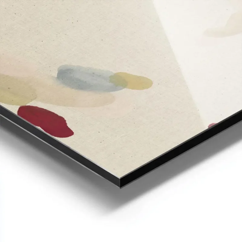 affiche abstraite avec des touches de peinture organiques rouges vertes bleues e aluminium.webp