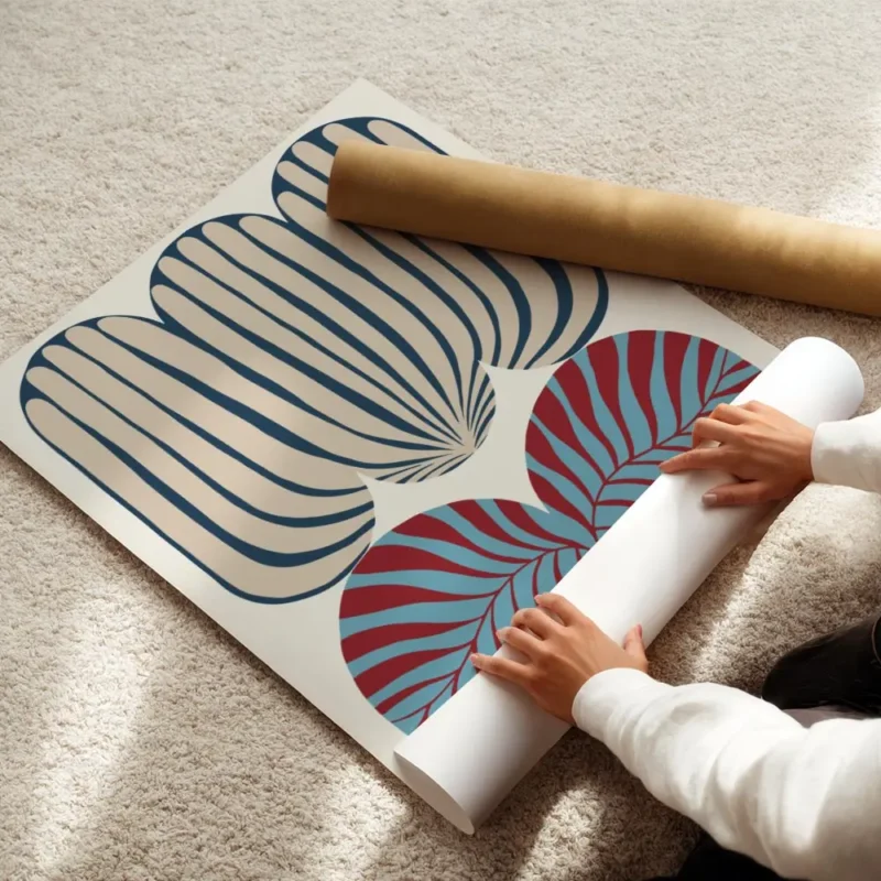 affiche abstraite et audacieuse avec motif zebre tons bleus rouges et beiges typ enroule.webp
