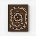 affiche abstraite marron avec un motif floral stylise et une spirale rayee beige avec cadre.webp