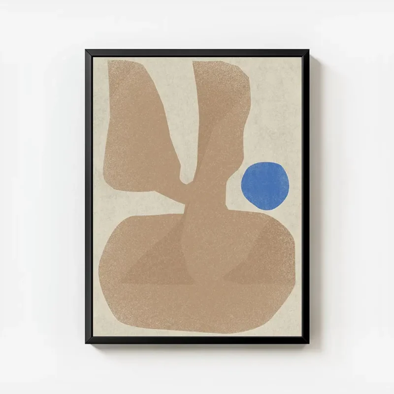 affiche abstraite minimaliste expressive aux formes organiques beige et boule bl avec cadre.webp