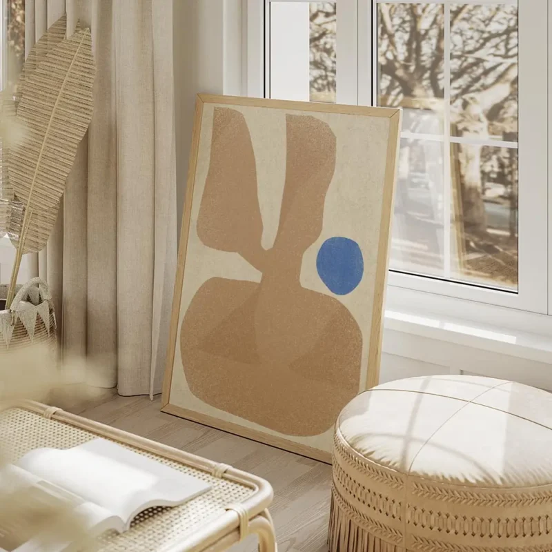 affiche abstraite minimaliste expressive aux formes organiques beige et boule bl salon beige.webp