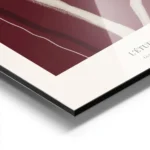 affiche abstraite rouge no1 avec des lignes claires sur fond rouge fonce et text aluminium.webp