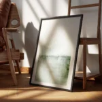 affiche abstraite verte avec degrade de couleurs et texture brossee evoquant un encadre.webp
