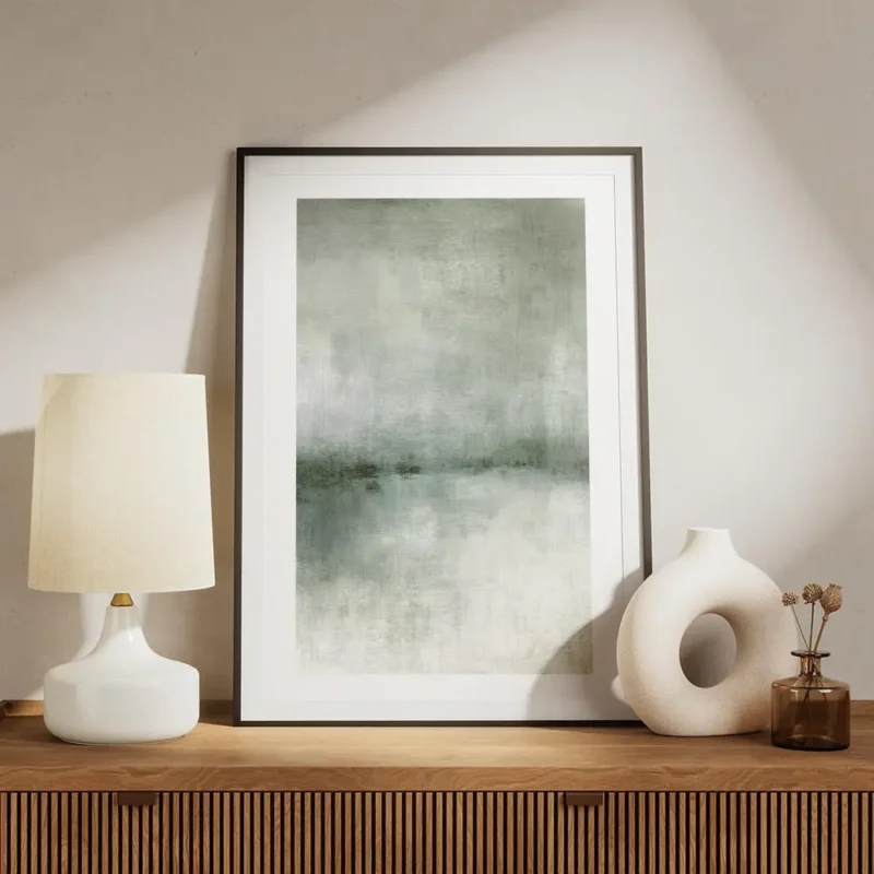 affiche abstraite verte avec des coups de pinceau horizontaux et verticaux crean meuble.webp