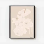 affiche adele naidoo illustration de fleur monochrome aux traits fins sur fond b avec cadre.webp