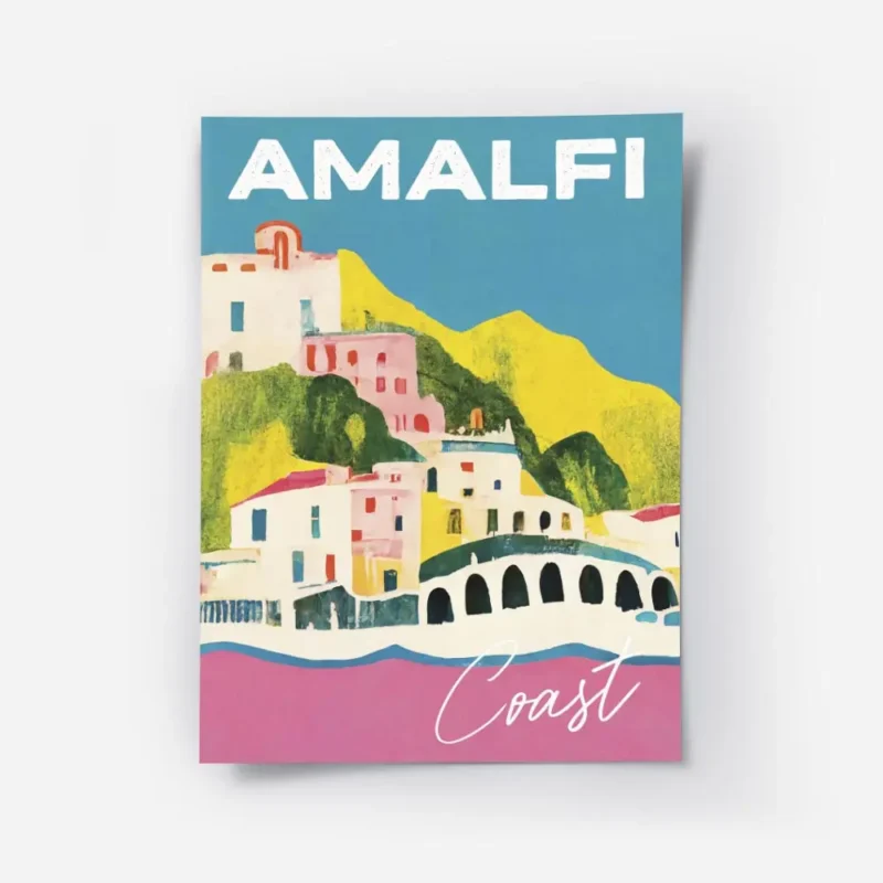 affiche amalfi maisons blanches et roses sur des collines vertes mer rose et cie.webp
