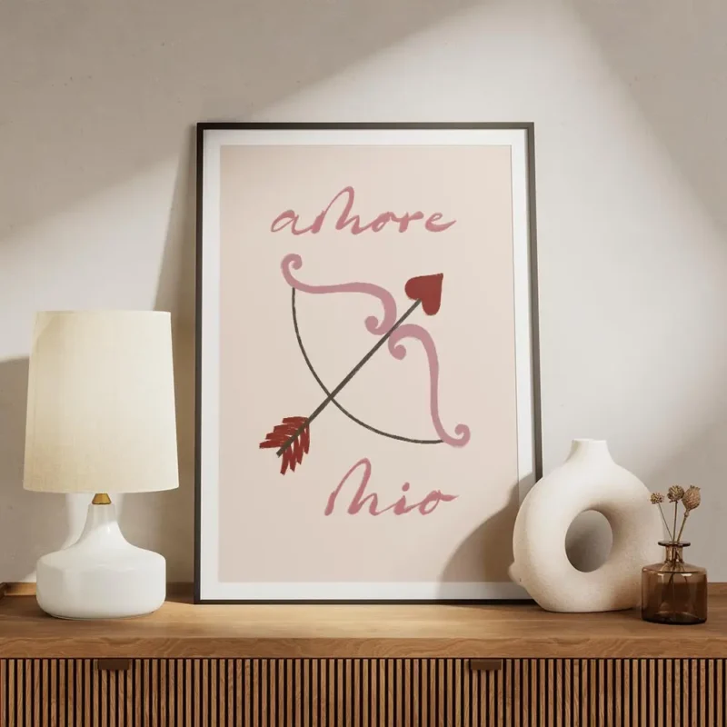 affiche amore mio avec typographie rose et arc de cupidon fleche avec c ur roman meuble.webp