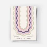 affiche art abstrait colore formes ondulees pastel sur fond clair avec texte.webp