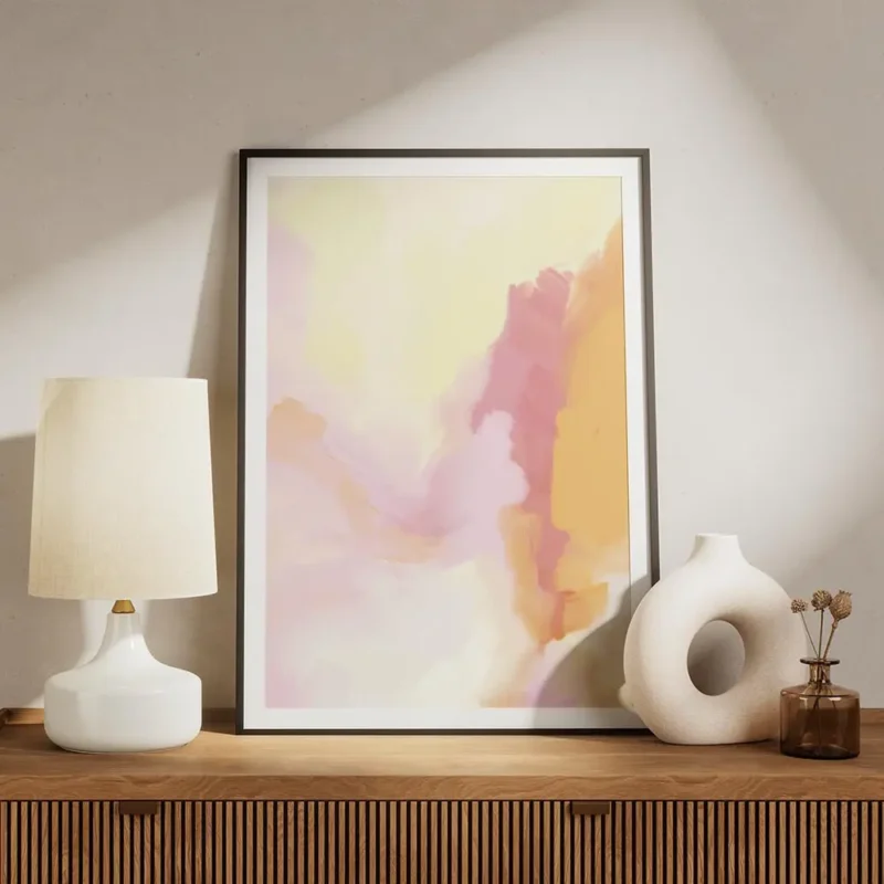 affiche aux couleurs douces et pastel rose jaune et orange avec des coups de pin meuble.webp