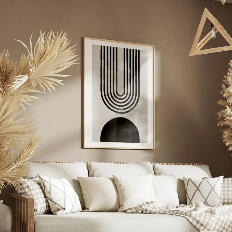 affiche avec arche abstraite en noir composee de lignes et forme noire sur fond salon.webp