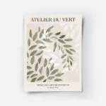 affiche avec des feuilles vertes et blanches superposees sur un fond beige avec .webp