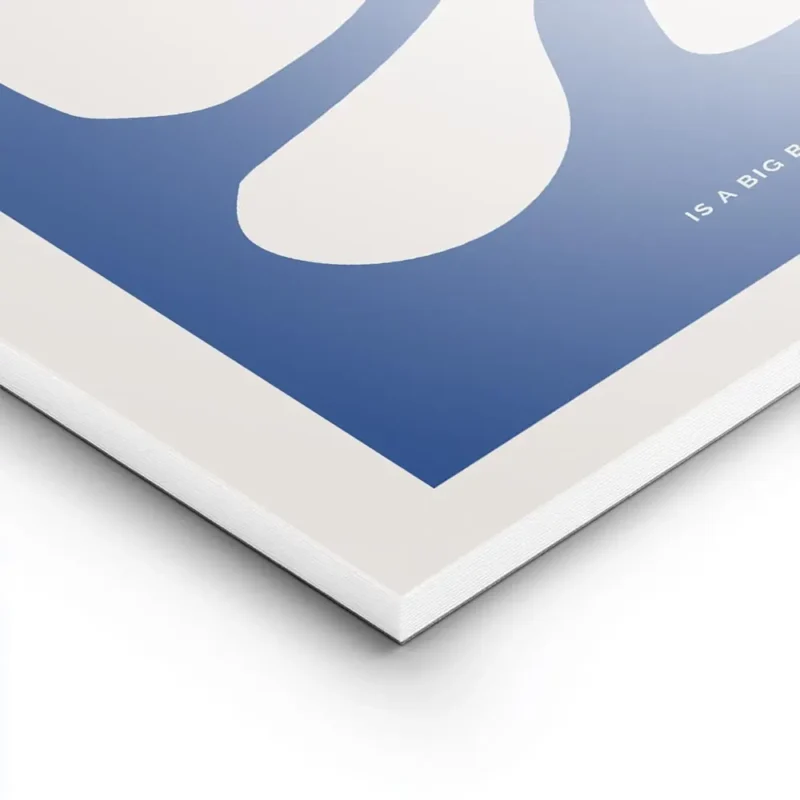 affiche avec des formes abstraites beige sur fond bleu fonce avec du texte en ty lightpanel.webp