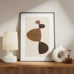 affiche avec des formes abstraites marron clair et fonce sur fond beige texture meuble.webp