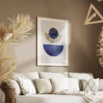 affiche avec des formes geometriques bleues et beiges sur fond gris beige typogr salon.webp