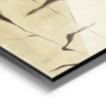 affiche avec des herbes marines foncees stylisees sur un fond beige texture et c aluminium.webp