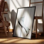 affiche avec des jambes de mannequin bleu clair sortant dun rideau bleu pastel encadre.webp