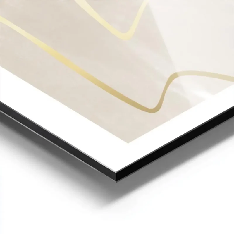 affiche avec des lignes dorees sinueuses sur fond beige texture pour une decorat aluminium.webp