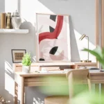 affiche avec des lignes epaisses abstraites rouges roses et noires entrelacees s bureau.webp