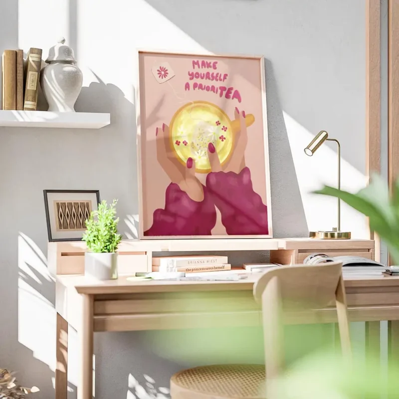 affiche avec des mains tenant une tasse de the des fleurs et le message humorist bureau.webp