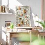 affiche avec des mandarines entieres une ouverte et des epluchures posees sur de bureau.webp