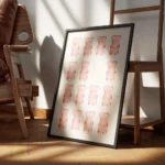 affiche avec des oursons gummy rouges et un jaune au centre disposes en rangees encadre.webp