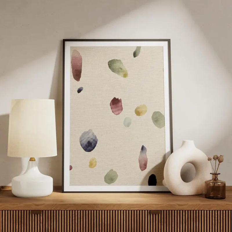 affiche avec des taches de peinture abstraites et organiques aux couleurs variee meuble.webp