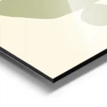 affiche avec dessin minimaliste dune plante verte dans un pot beige sur fond cre aluminium.webp