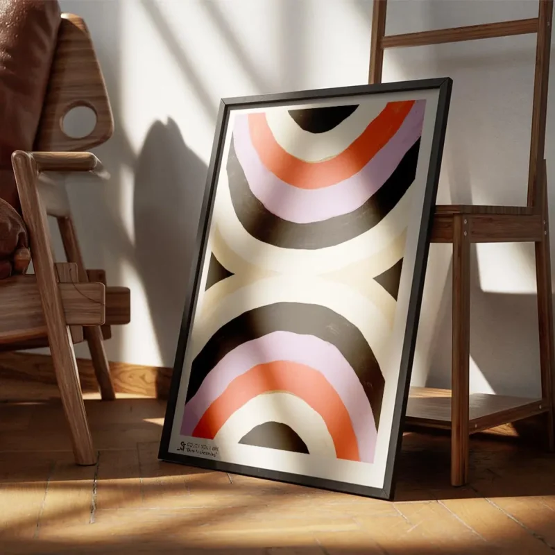 affiche avec deux demi cercles de couleurs beige marron orange violet et noir de encadre.webp