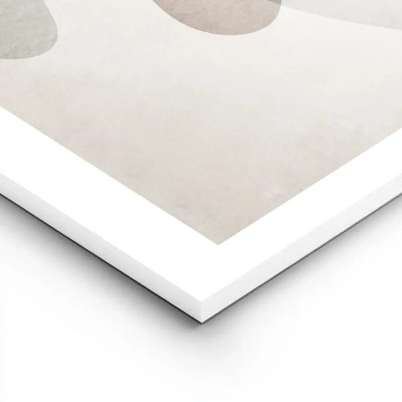 affiche avec formes abstraites grises marron et noires sur fond beige avec un ef lightpanel.webp