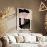 affiche avec formes abstraites noires et roses peintes a laquarelle sur fond gri salon.webp