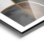 affiche avec formes aquarelles beiges marron et noires separees par des lignes d aluminium.webp