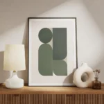 affiche avec formes geometriques vertes et rectangles sur fond beige clair meuble.webp
