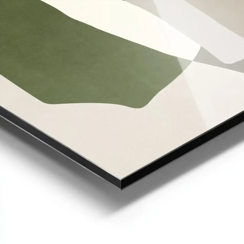 affiche avec formes graphiques vertes blanches grises et marron sur fond beige s aluminium.webp