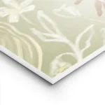 affiche avec illustration de mains tenant des verres a cocktail entourees de lys lightpanel.webp