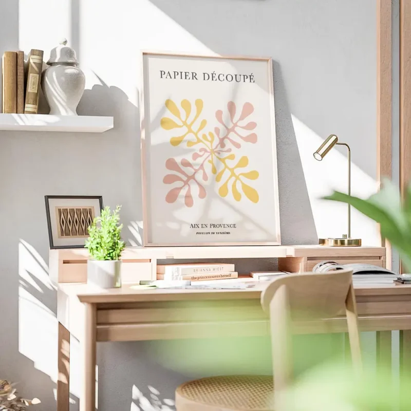affiche avec illustration graphique de coraux abstraits rose et jaune sur fond b bureau.webp