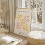affiche avec illustration graphique de coraux abstraits rose et jaune sur fond b salon beige.webp
