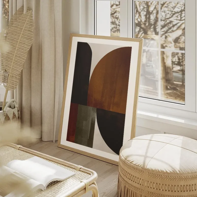 affiche avec illustration graphique de formes abstraites beige marron et noir a salon beige.webp