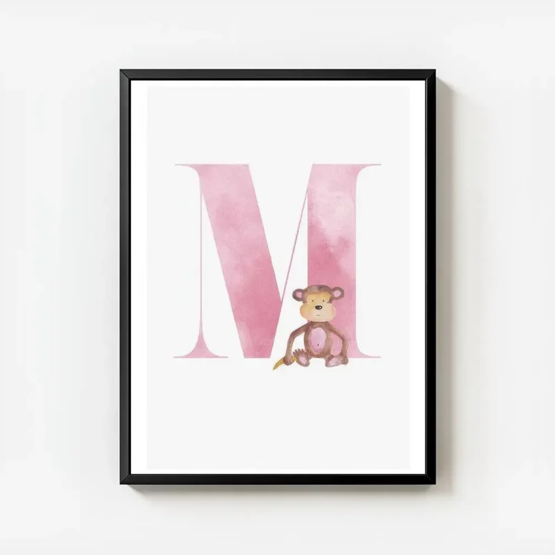 affiche avec la lettre m rose pastel en typographie aquarelle accompagnee dun si avec cadre.webp