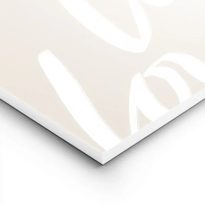 affiche avec le mot love en typographie blanche repetee sur un fond beige clair lightpanel.webp
