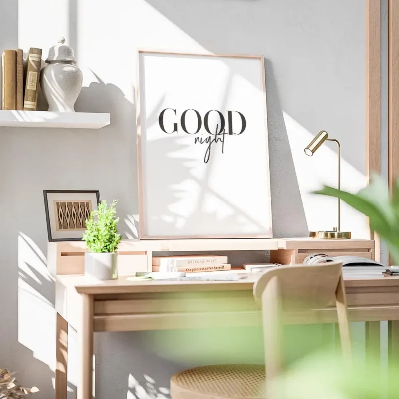 affiche avec le texte good night en typographie noire sur fond blanc bureau.webp